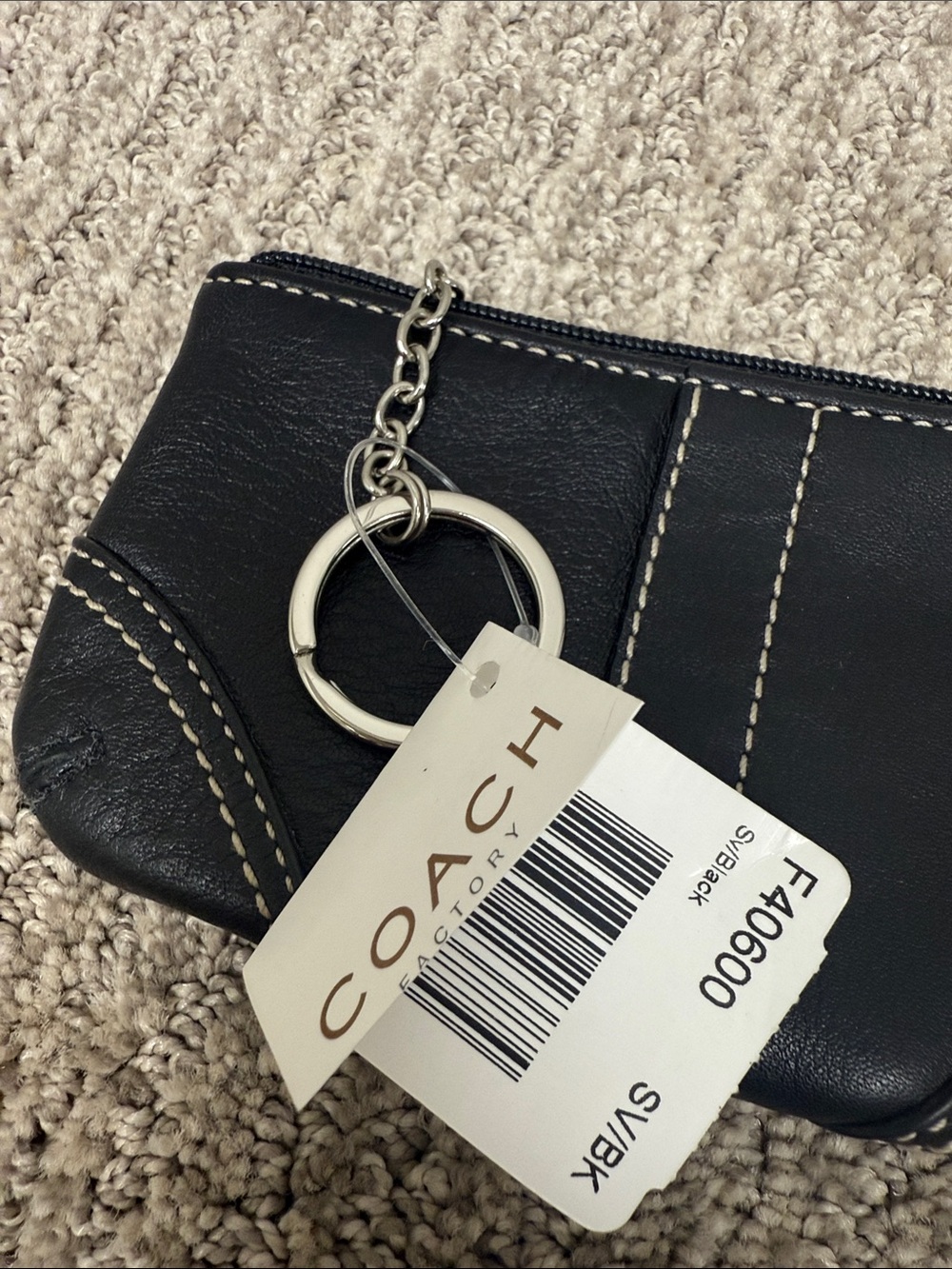 Vintage YTK Coach SoHo Black Leather Zip Key Pouch with White Stitching - Picture 3 of 6
